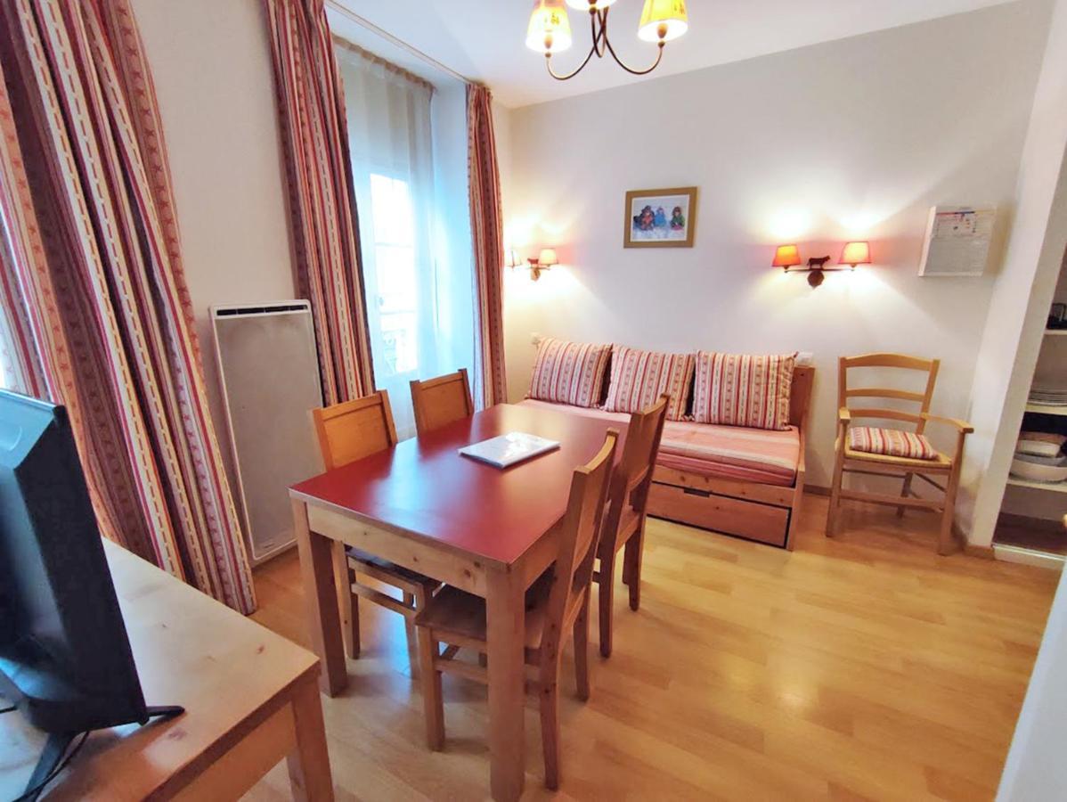 Oo, T2, Centre Luchon, Wifi, Casier A Skis, Ascenseur, 4 Personnes Bagneres-de-Luchon Exterior photo