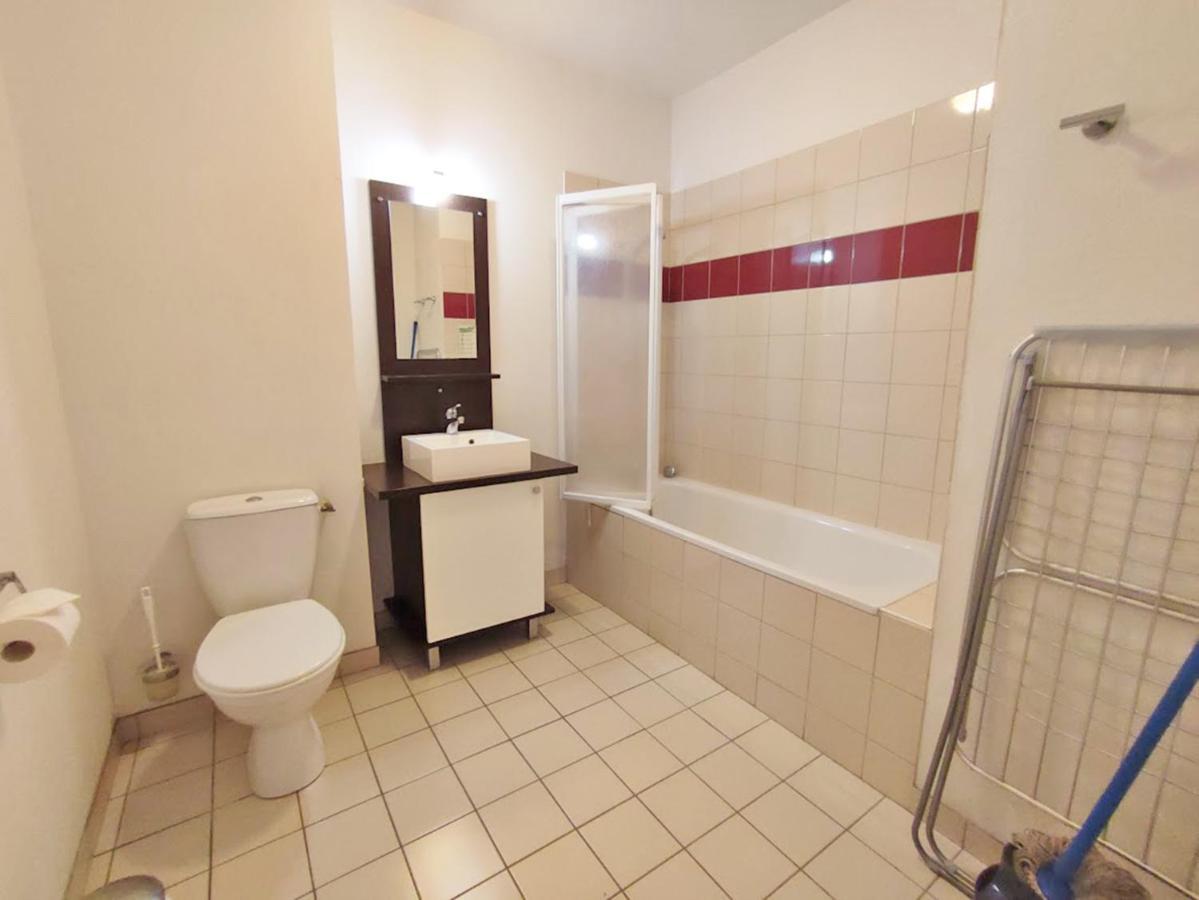 Oo, T2, Centre Luchon, Wifi, Casier A Skis, Ascenseur, 4 Personnes Bagneres-de-Luchon Exterior photo